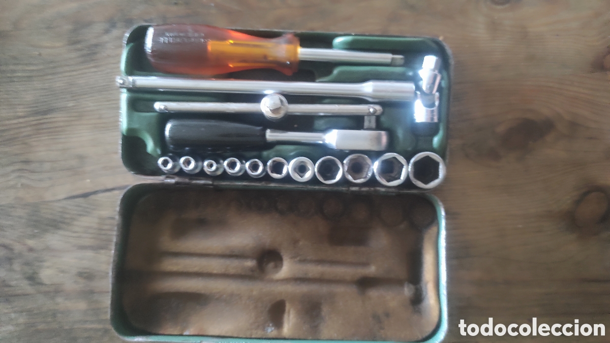Antig&uuml;edades: caja met&aacute;lica vintage de herramientas de la marca alemana Stahlwille.
