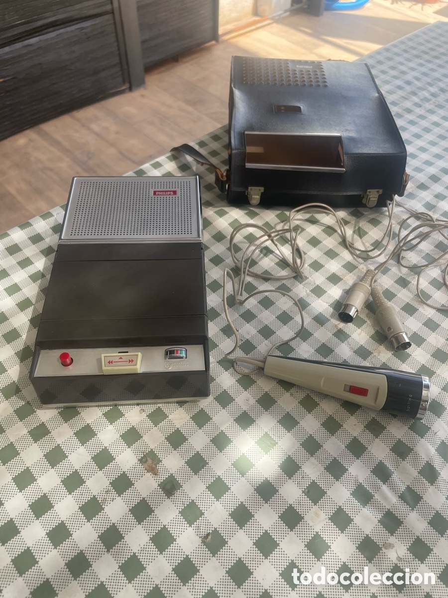 Antig&uuml;edades: Grabadora Philips EL 3302 magnetof&oacute;n cassette port&aacute;til vintage a&ntilde;os 60 con funda, micro y soporte
