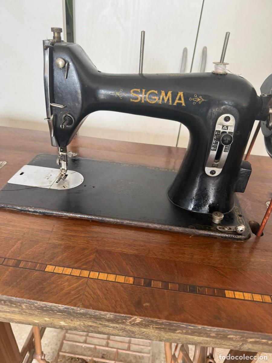 Antig&uuml;edades: Maquina de coser SIGMA a&ntilde;o 1953 - Foto 5
