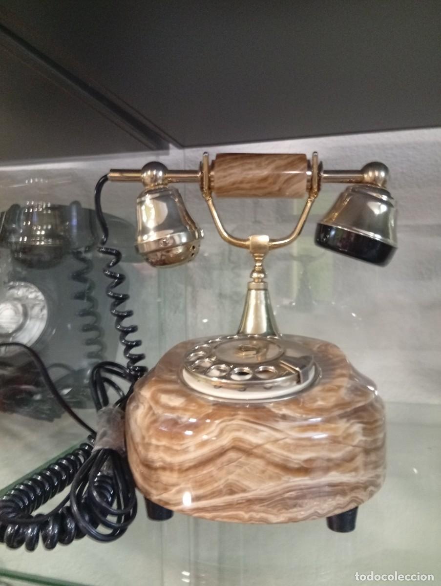 Tel&eacute;fonos: Tel&eacute;fono antiguo de m&aacute;rmol