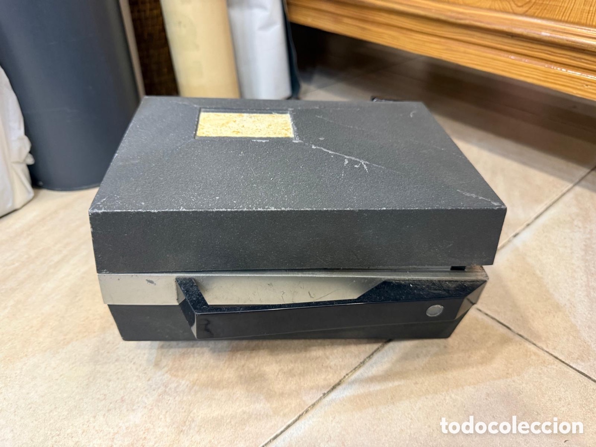 Antig&uuml;edades: Proyector antiguo, tal y como se ve