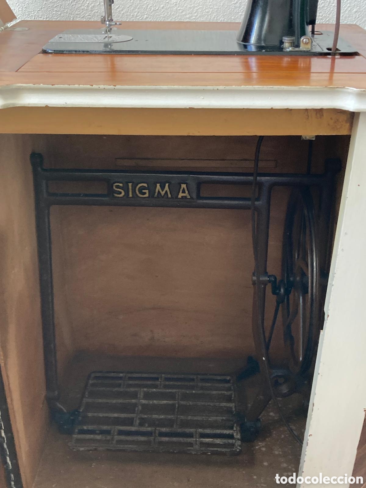 Antig&uuml;edades: Maquina de coser Sigma