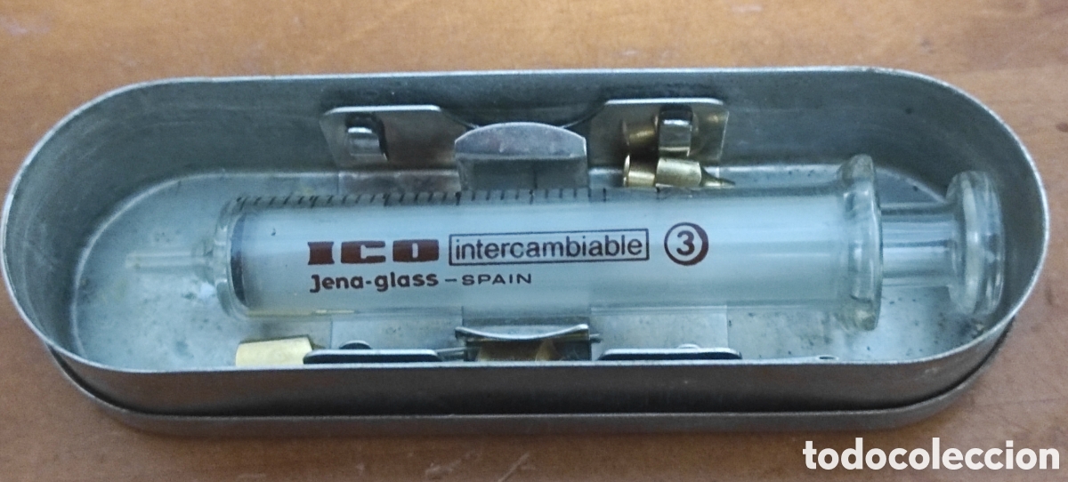 Antig&uuml;edades: JERINGUILLA HIPOD&Eacute;RMICA CON CAJA. ICO JENA GLAS