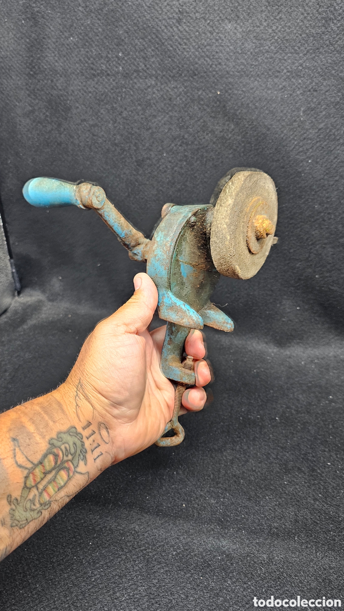 Antig&uuml;edades: esmeril o afilador manual de banco antiguo