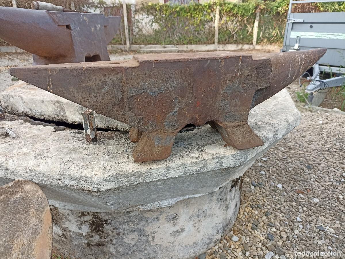 Antig&uuml;edades: Yunque de herrero de 50 kilos