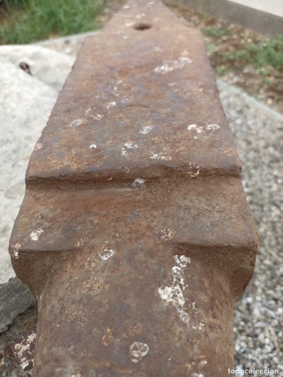 Antig&uuml;edades: Yunque de herrero de 50 kilos - Foto 7