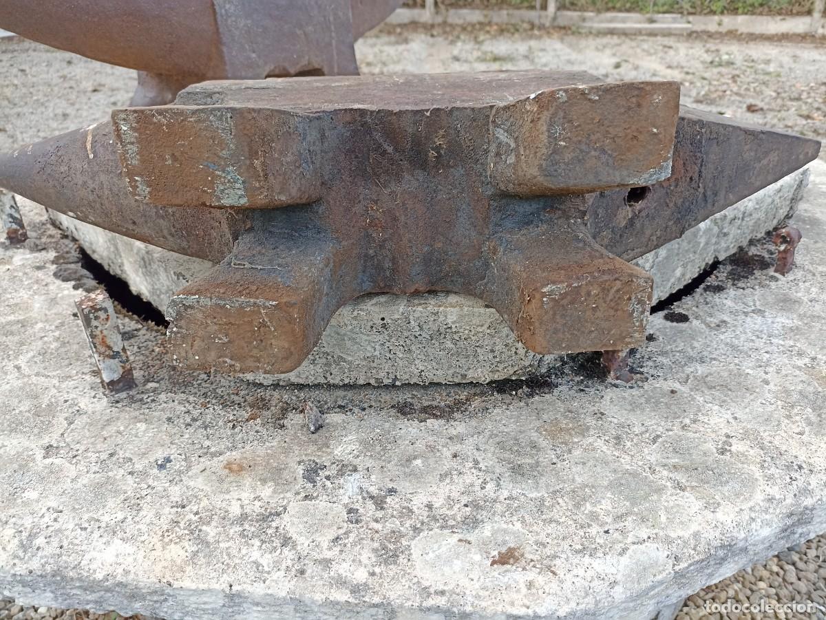 Antig&uuml;edades: Yunque de herrero de 50 kilos - Foto 8