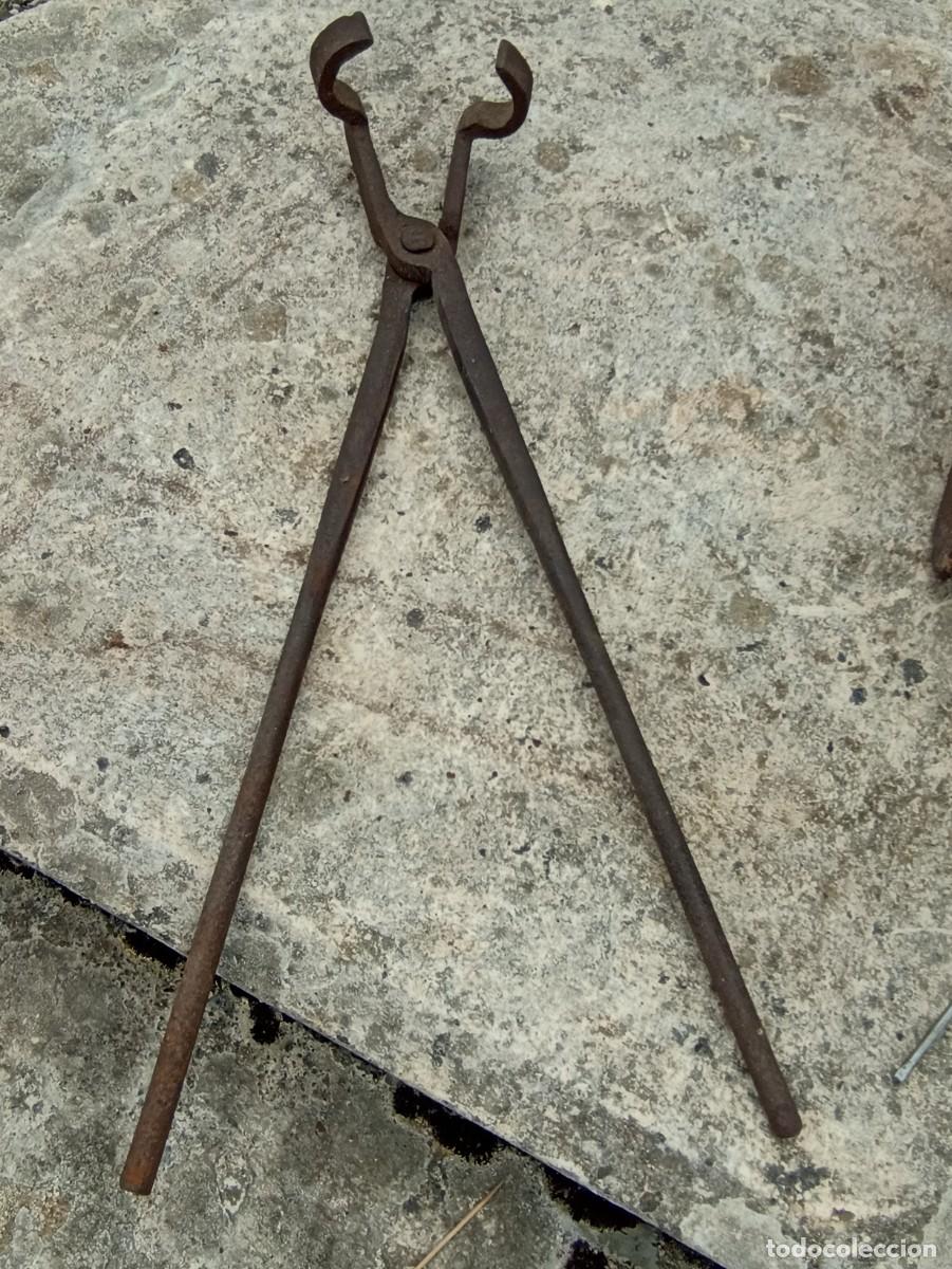 Antig&uuml;edades: Tenazas de herrero, punta redonda