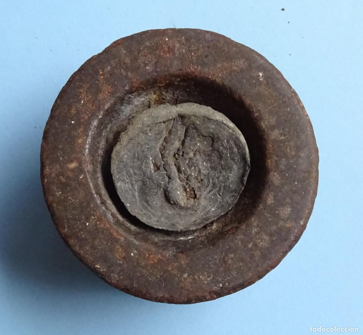 Antig&uuml;edades: Pesa de 2 kilogs kg kilogramos - Foto 2