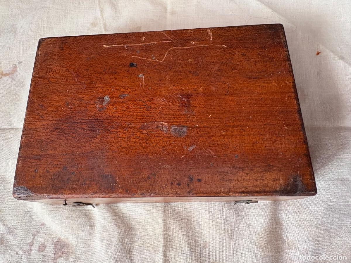 Antig&uuml;edades: Caja de pesos pesas balanza de laboratorio - Foto 2