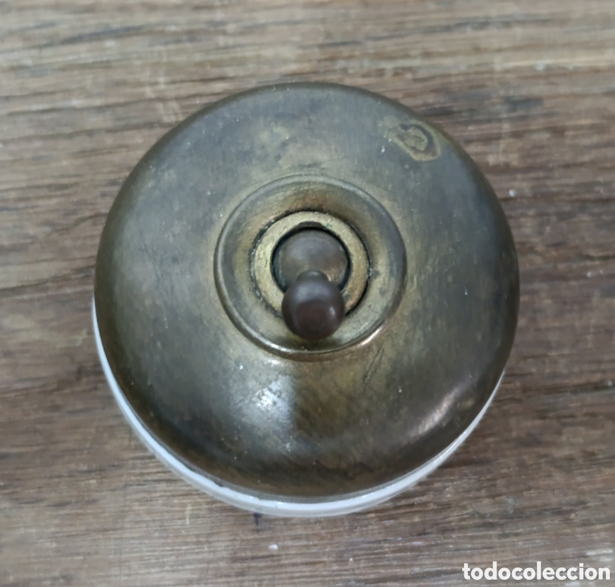 Antig&uuml;edades: ANTIGUO INTERRUPTOR, LLAVE DE LUZ, DE PORCELANA Y LAT&Oacute;N. FUNCIONA - Foto 3