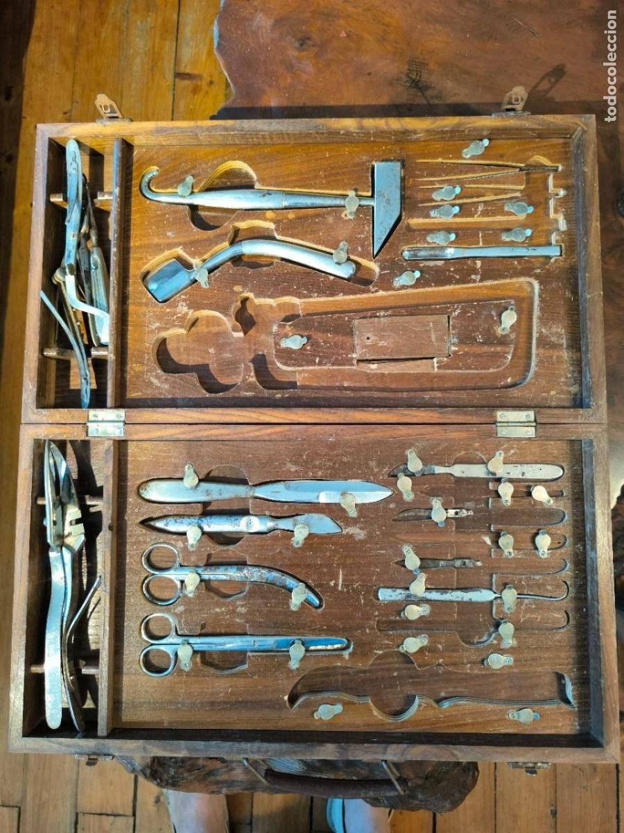 Antig&uuml;edades: ESTUCHE INSTRUMENTAL QUIRURJICO DEL EJERCITO - ARTILLERIA - 17 INSTRUMENTOS