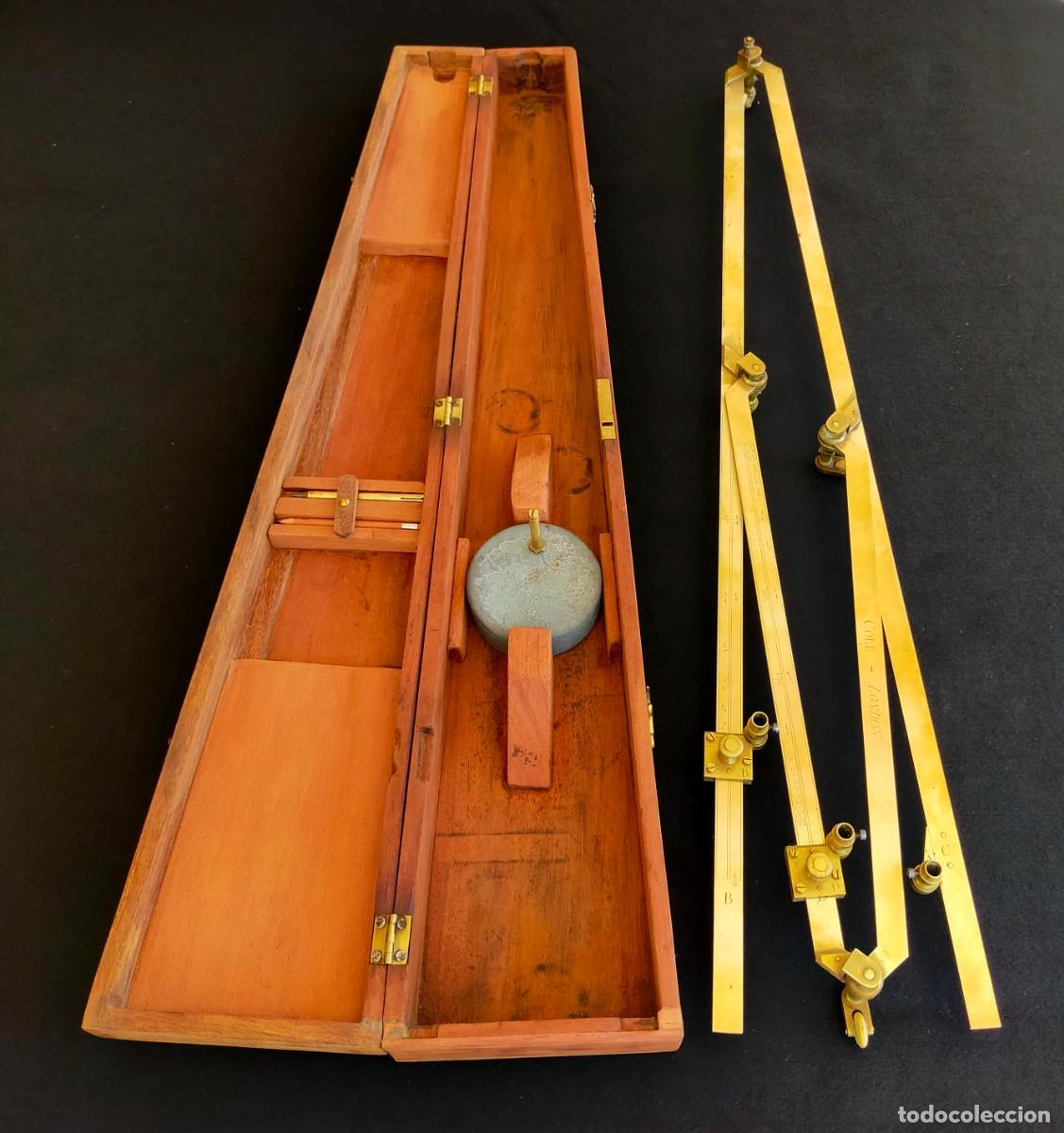 Antig&uuml;edades: pantografo de 1740 de Benjamin Cole 1695-1766, cercano a la taberna del planetario en Londres