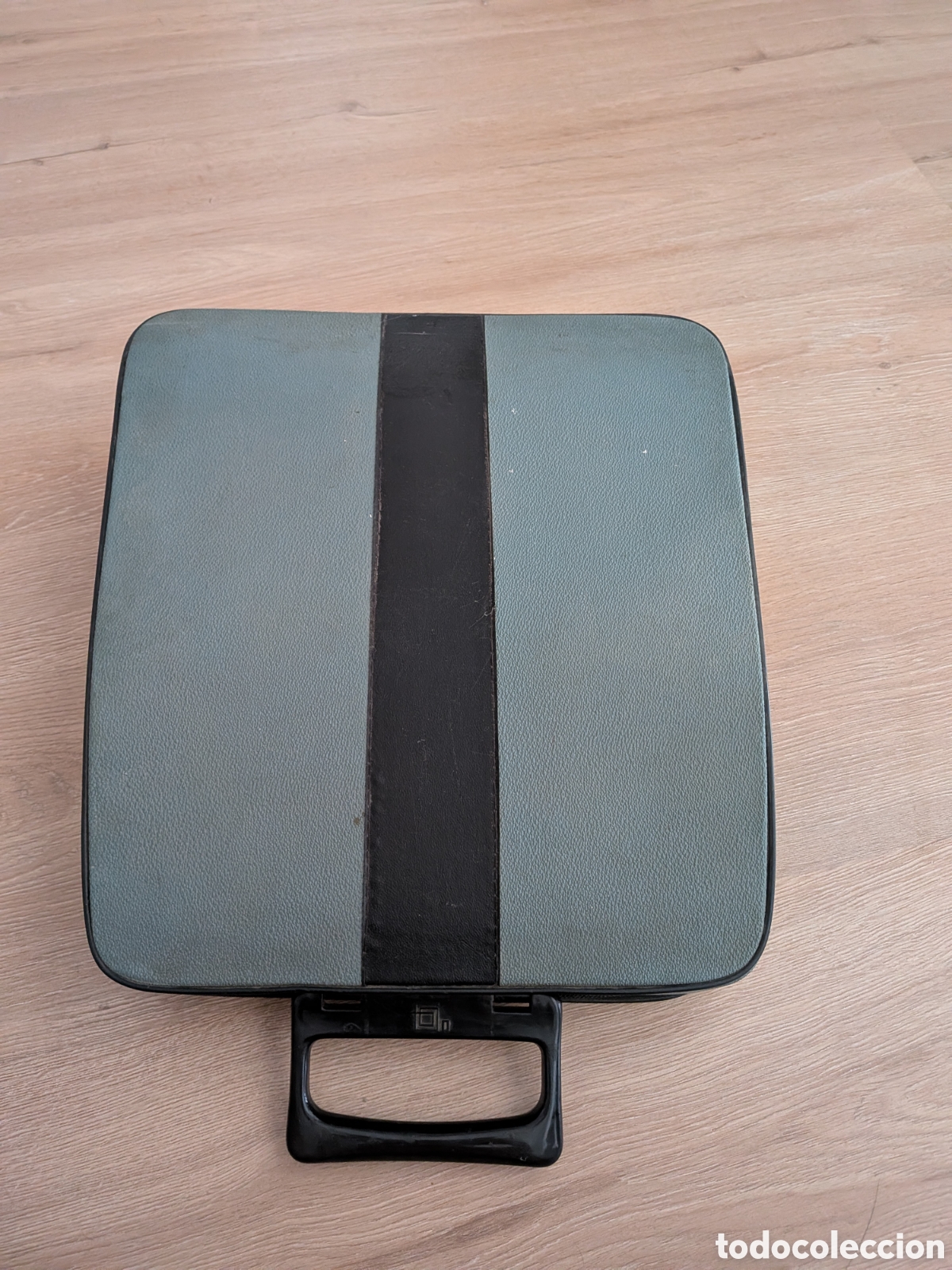 Antig&uuml;edades: Maquina de escribir Olivetti - Foto 5