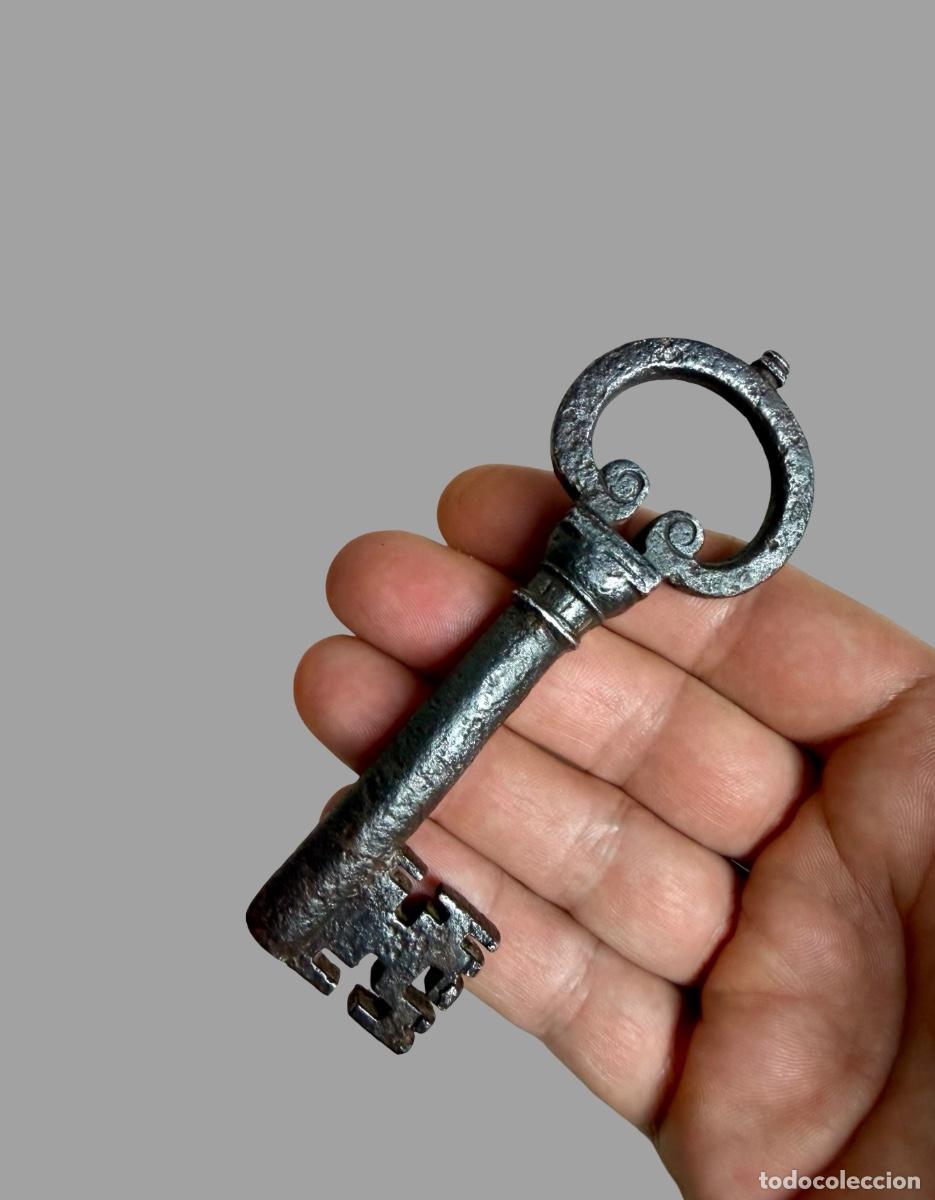 Antig&uuml;edades: Llave de forja, Renacimiento siglo XVI