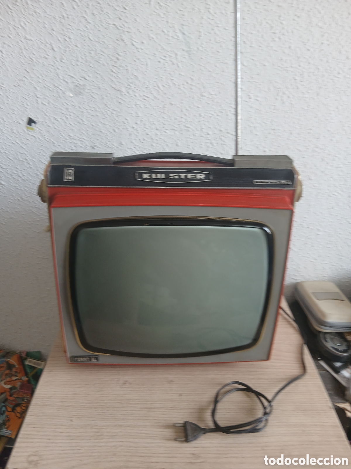 Antig&uuml;edades: ANTIGUO TELEVISOR PORT&Aacute;TIL KOLSTER,,VER FOTOS