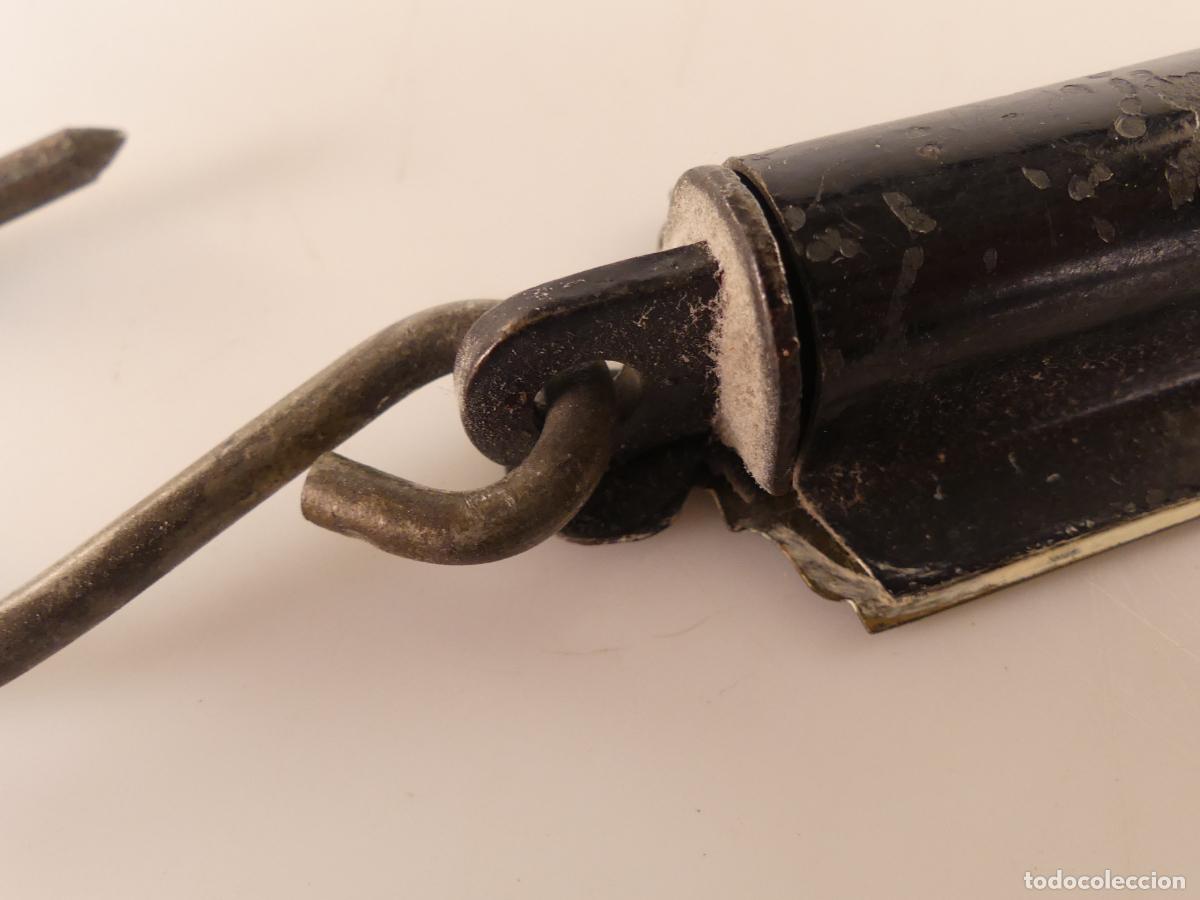 Antig&uuml;edades: BASCULA DE MANO CON GANCHO POCKET BALANCE - Foto 7