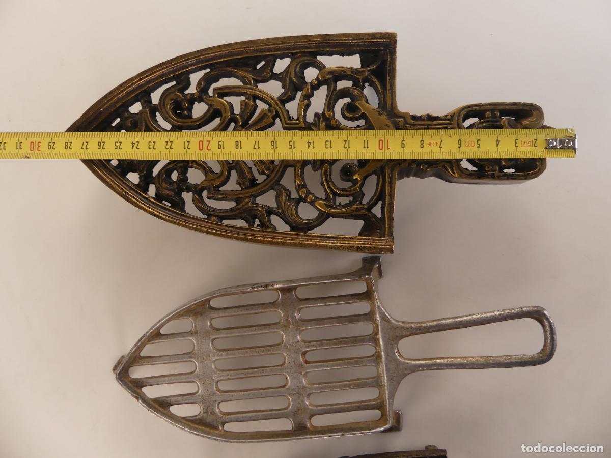 Antig&uuml;edades: LOTE DE 3 SOPORTES PARA PLANCHAS - Foto 7