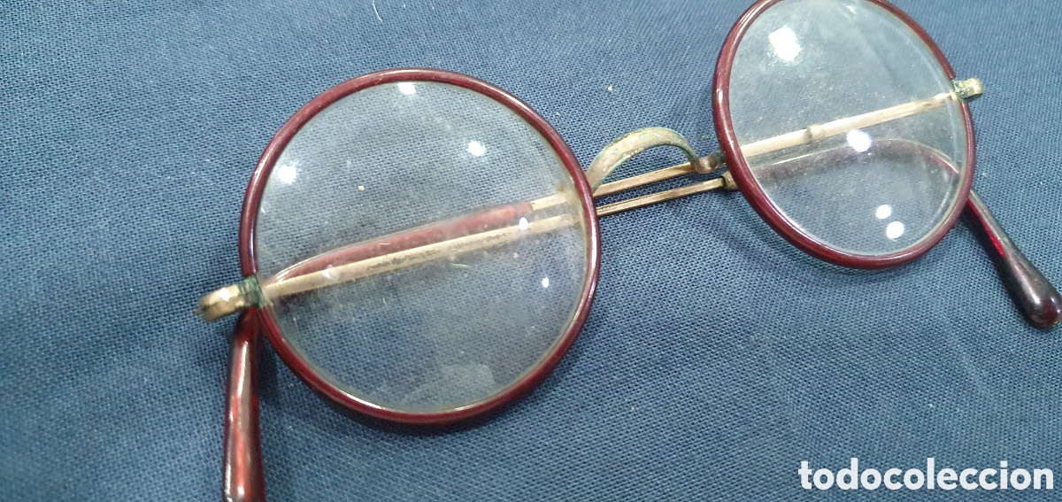 Antig&uuml;edades: Antiguas gafas en pasta. (L135) - Foto 2
