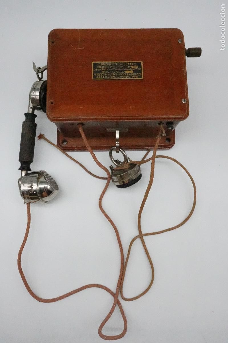 Telefone: TEL&Eacute;FONO ANTIGUO DE PARED FRANC&Eacute;S LE PROPRI&Eacute;T&Eacute; DE L'&Eacute;TAT EN MADERA MARR&Oacute;N VINTAGE