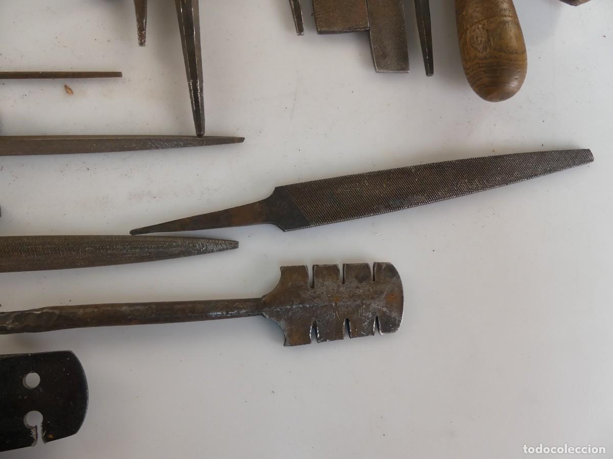 Antig&uuml;edades: LOTE DE HERRAMIENTA EN CAJA - Foto 17