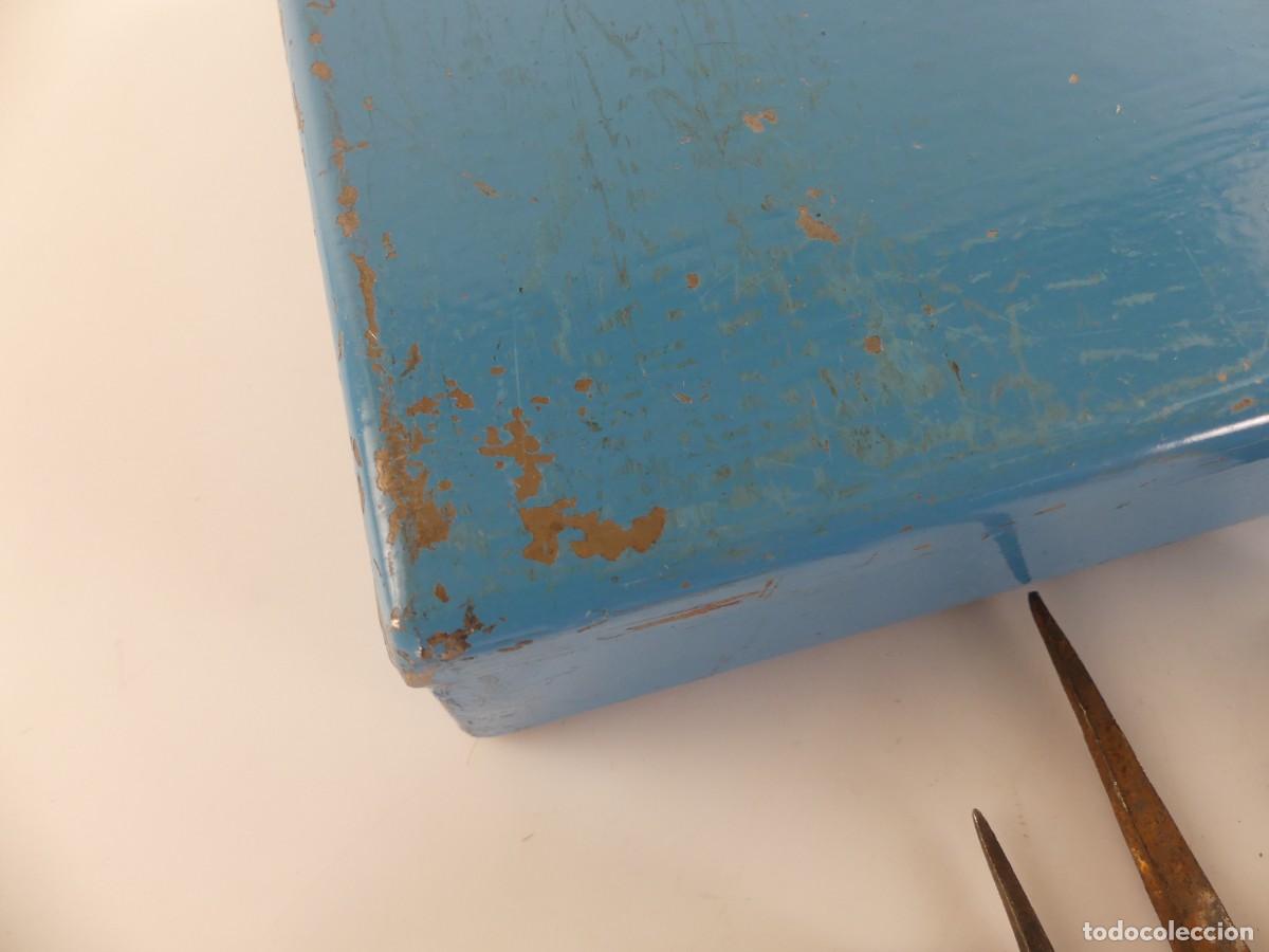 Antig&uuml;edades: LOTE DE HERRAMIENTA EN CAJA - Foto 27