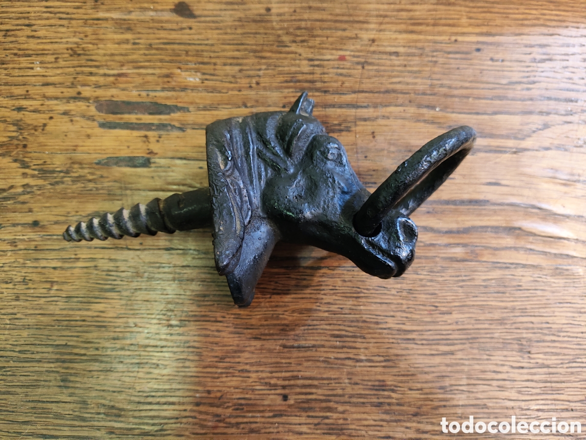 Antig&uuml;edades: ANTIGUA ALDABA CON FORMA DE CABALLO EN HIERRO - Foto 3