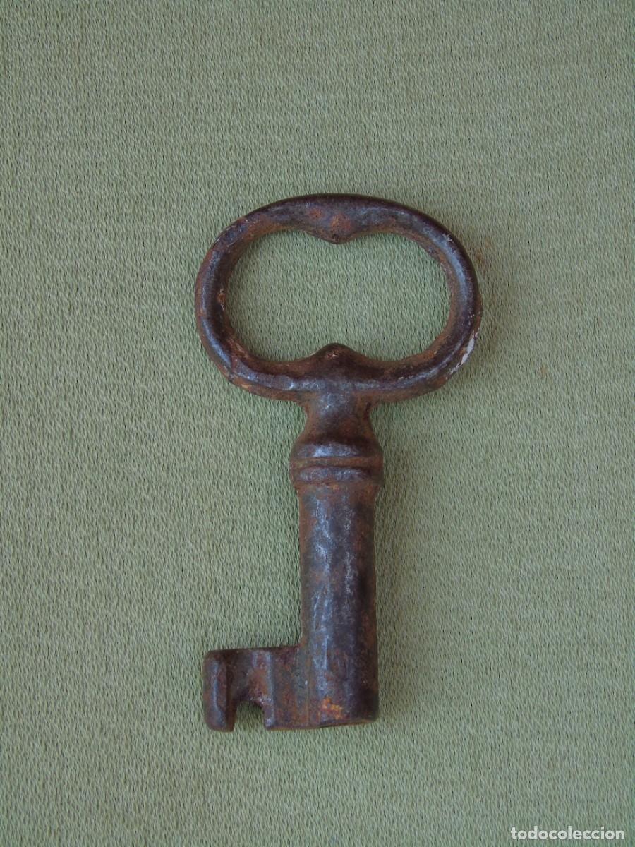 Antig&uuml;edades: ANTIGUA LLAVE HIERRO FORJADO 6CM LARGO. - Foto 3