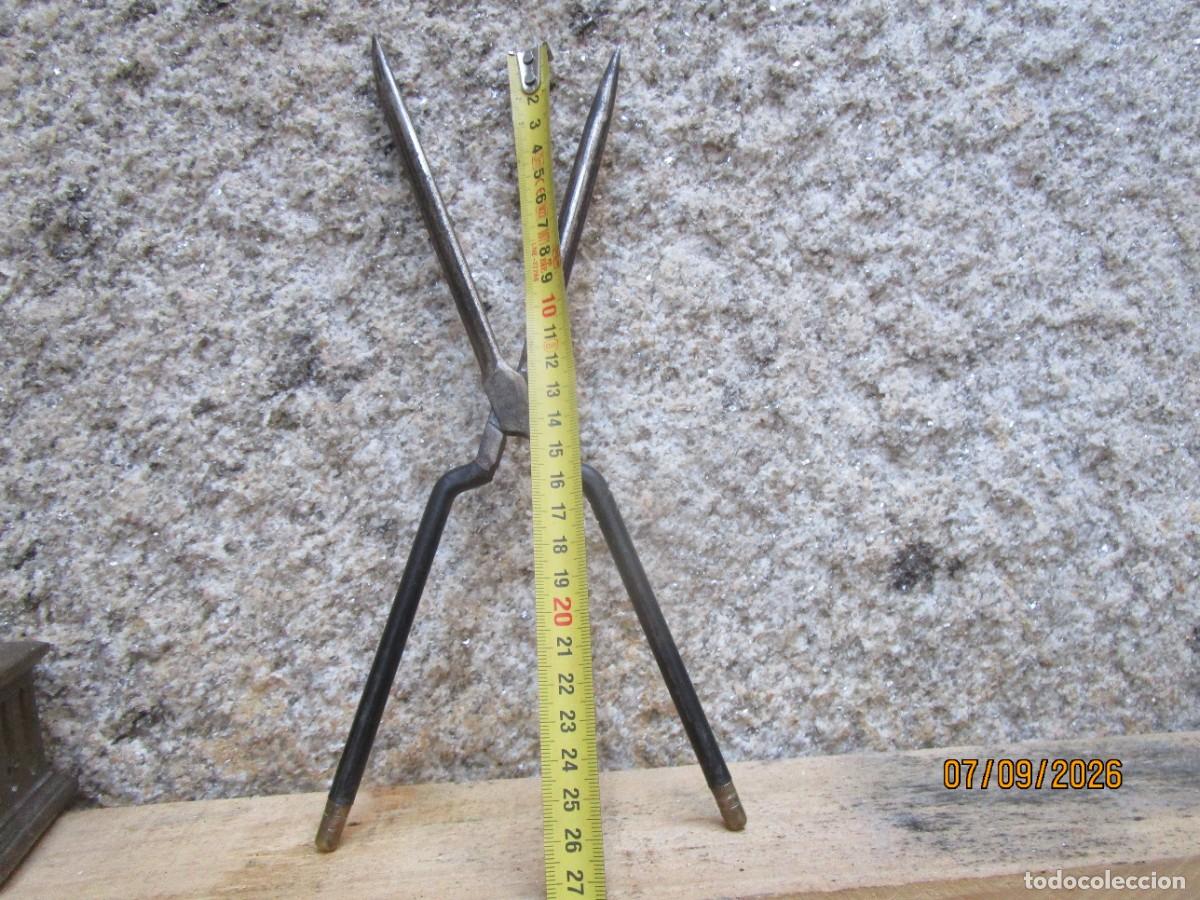 Antig&uuml;edades: RIZADOR HIERRO - PELO CABELLO PELUQUERIA MUJER - 29cm 200gr SIN SE&Ntilde;ALES DE USO, APROX 1940.