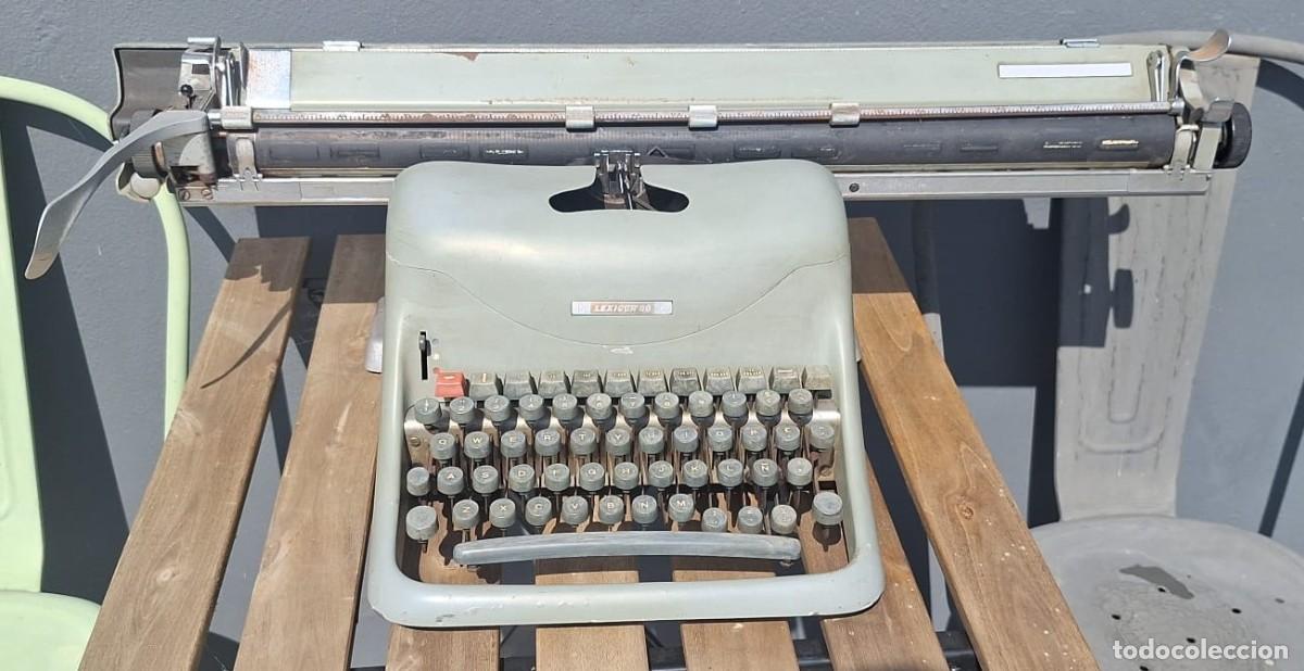 Antig&uuml;edades: HISPANO OLIVETTI LEXICON 80 CARRO 67 cm. A&ntilde;os 60