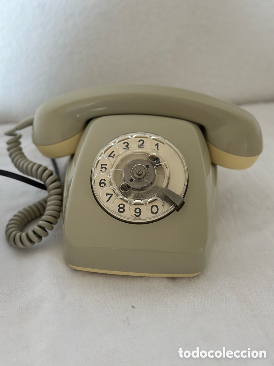 Tel&eacute;fonos: Tel&eacute;fono antiguo Siemens POST 611-2 Deutsche Bundespost Alemania 1967