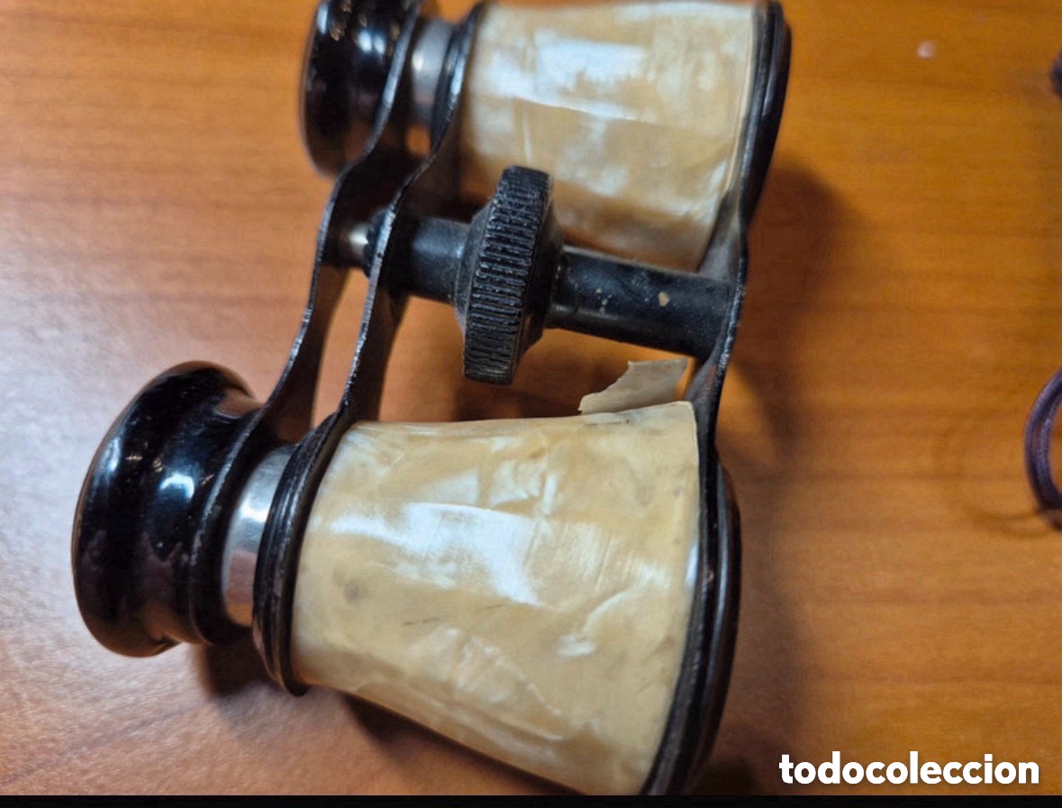 Antig&uuml;edades: Antiguos prism&aacute;ticos de &oacute;pera en n&aacute;car (A15) - Foto 6