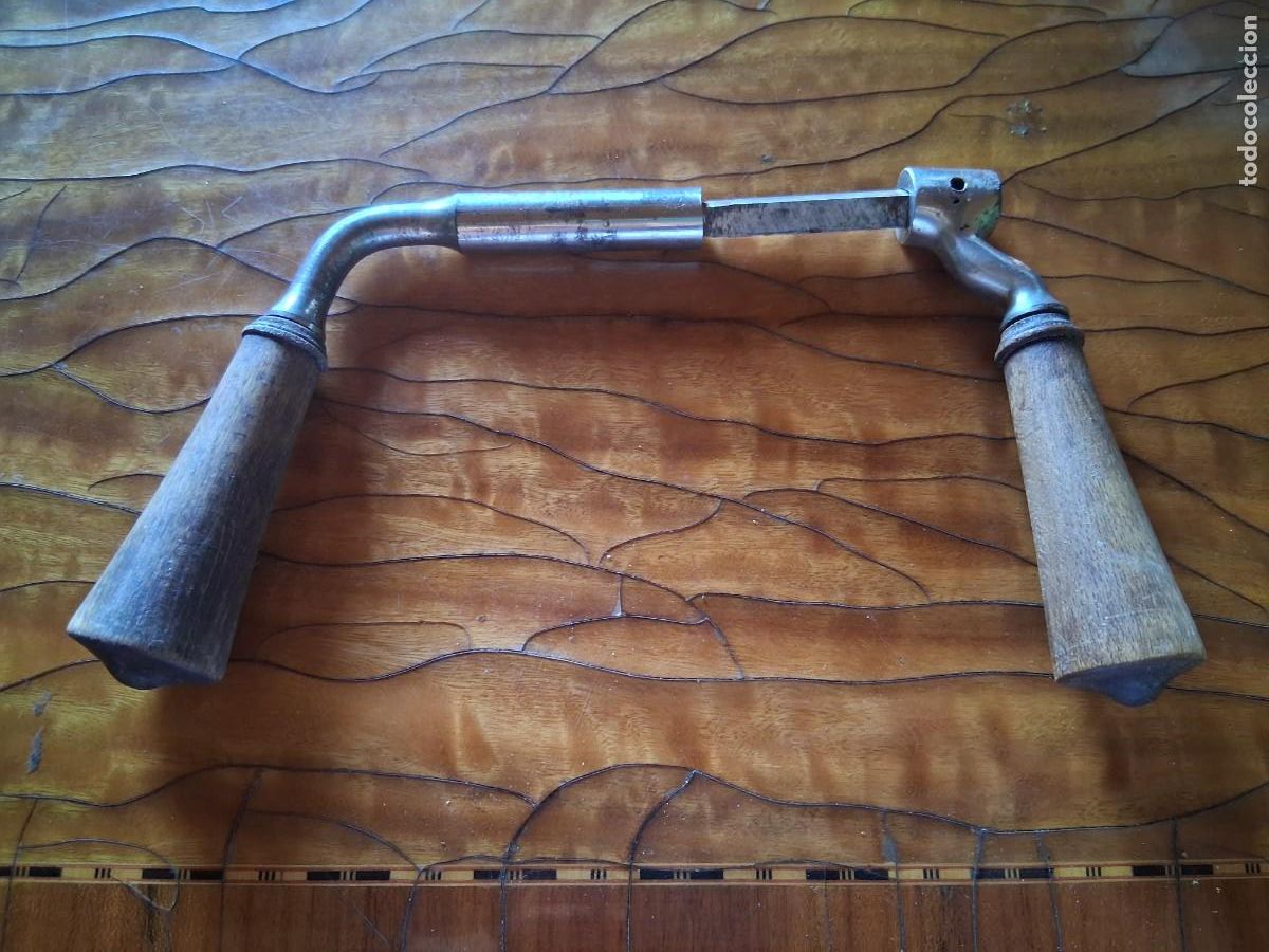 Antig&uuml;edades: Manivela de madera para puerta cerradura cerrajer&iacute;a tirador