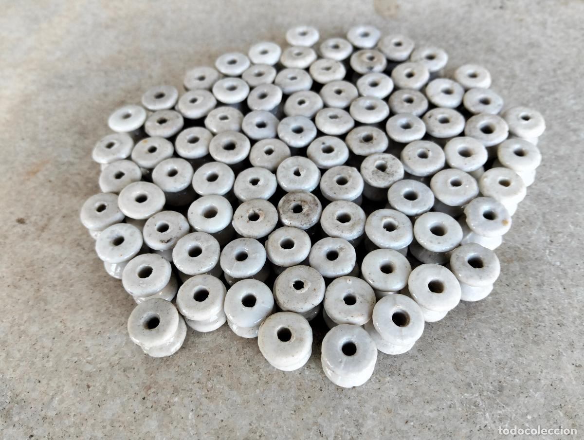 Oggetti Antichi: Antiguos aislantes j&iacute;cara aisladores el&eacute;ctricos porcelana lote 80u de l&iacute;nea el&eacute;ctrica repuestos