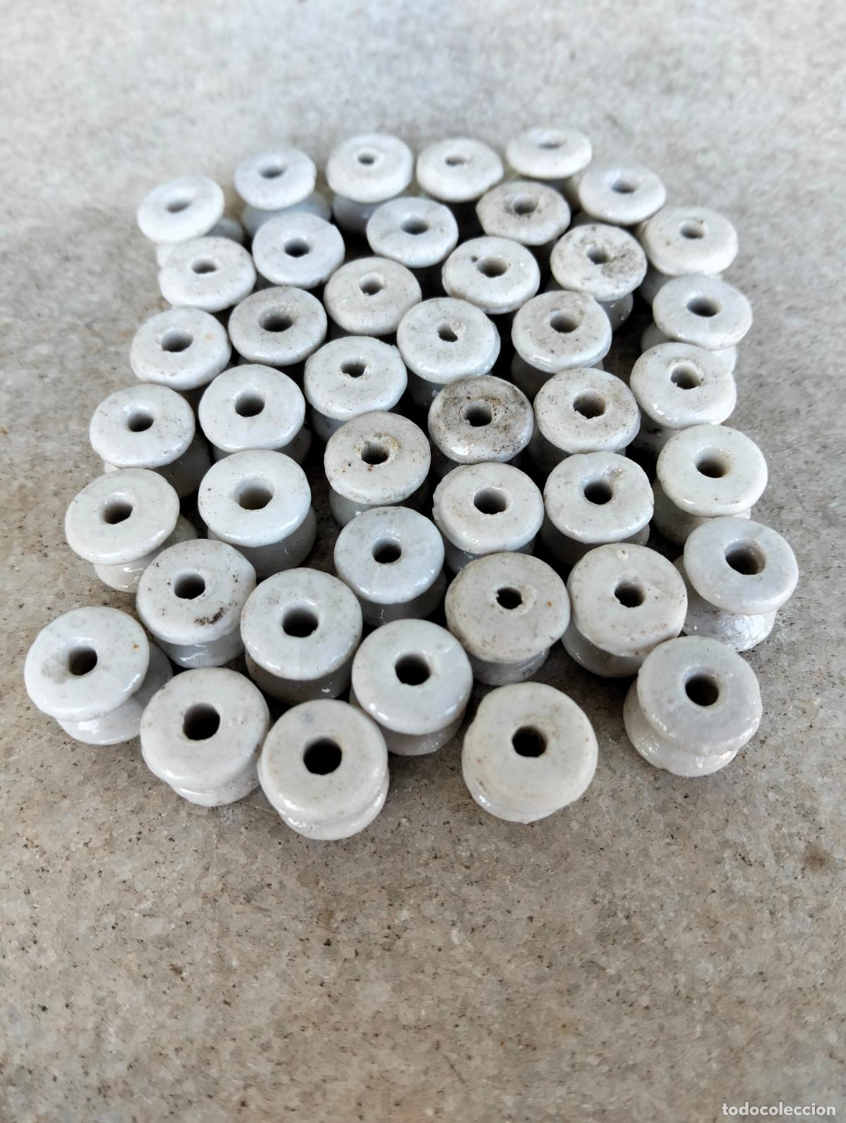 Antiquit&eacute;s: Antiguos aislantes j&iacute;caras aisladores el&eacute;ctricos porcelana lote 40u de l&iacute;nea el&eacute;ctrica repuestos