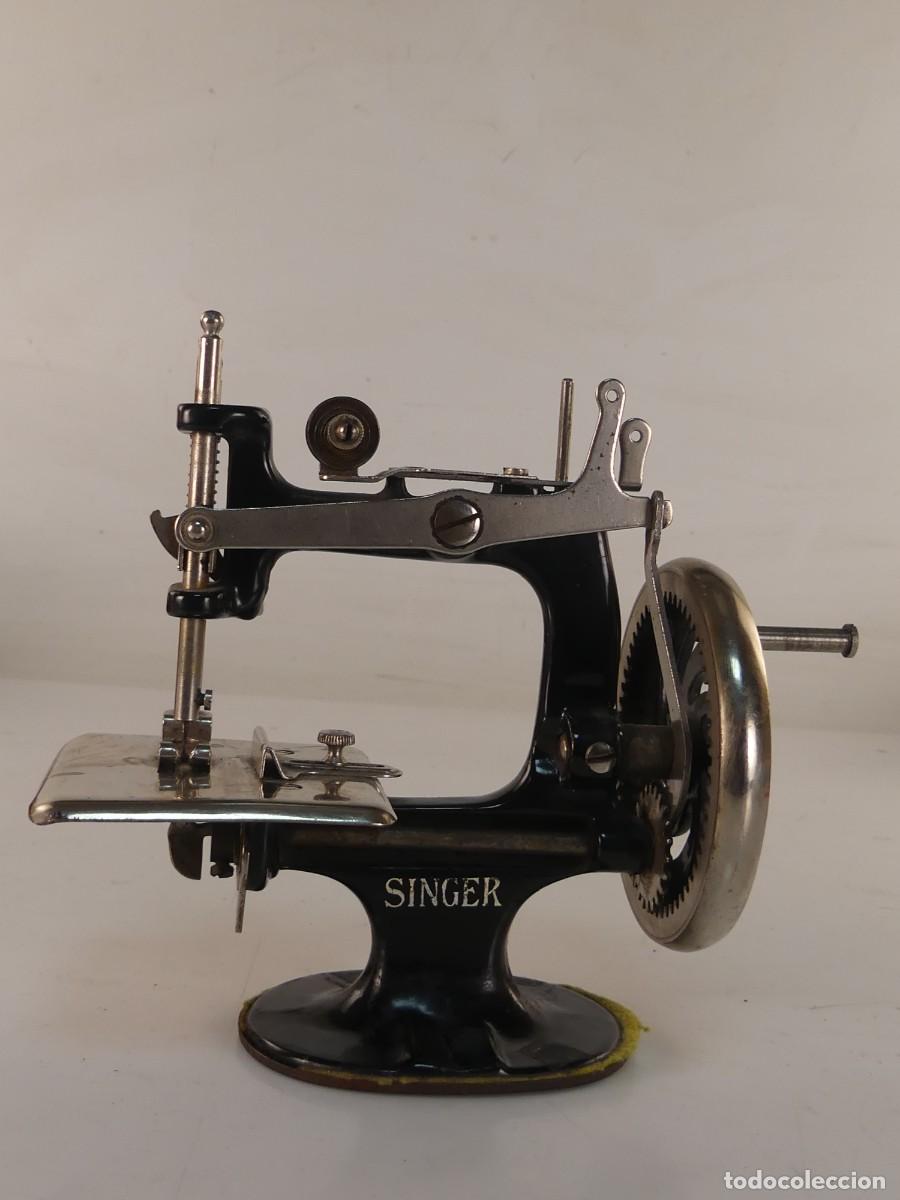 Antig&uuml;edades: ANTIGUA MAQUINA DE COSER MARCA SINGER OBJETO DE COLECCI&Oacute;N
