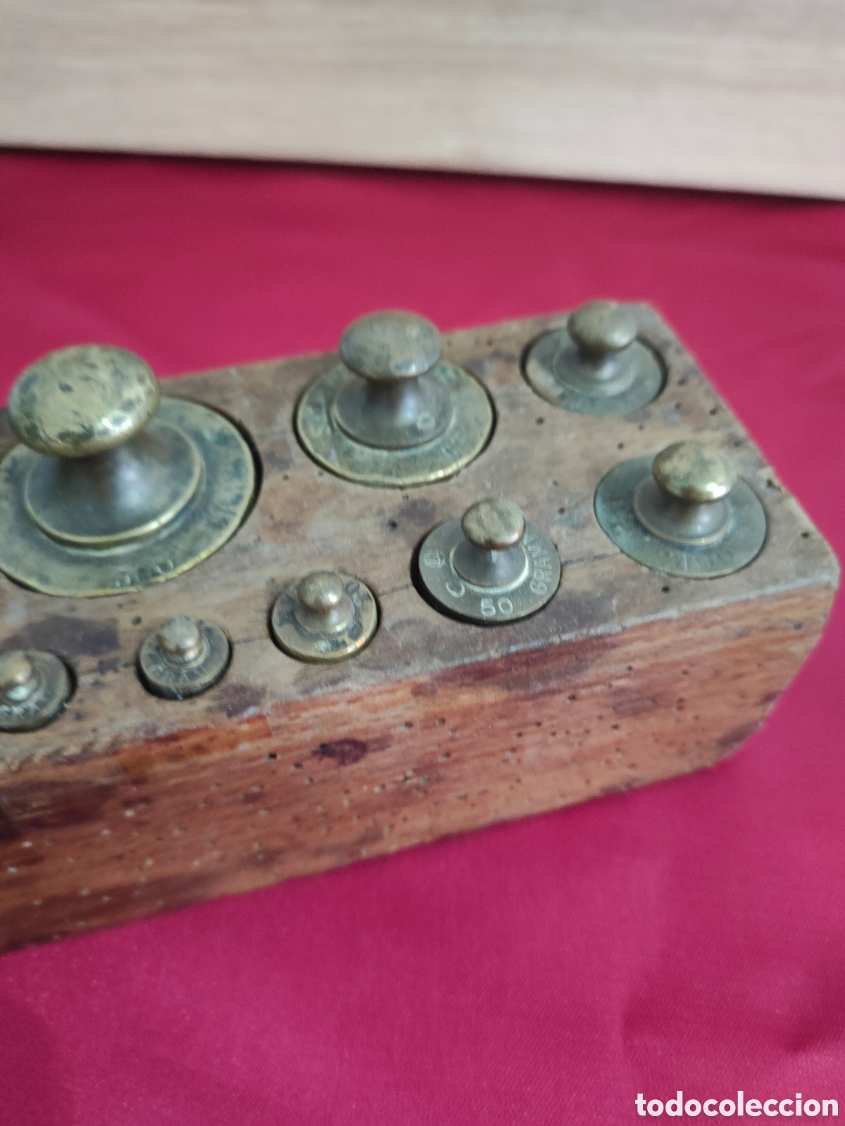 Antig&uuml;edades: Antiguo Ponderal Franc&eacute;s de Bronce (1890-1920) &bull; Juego Pesas Balanza 1 Kilo &bull; Decoraci&oacute;n Vintage