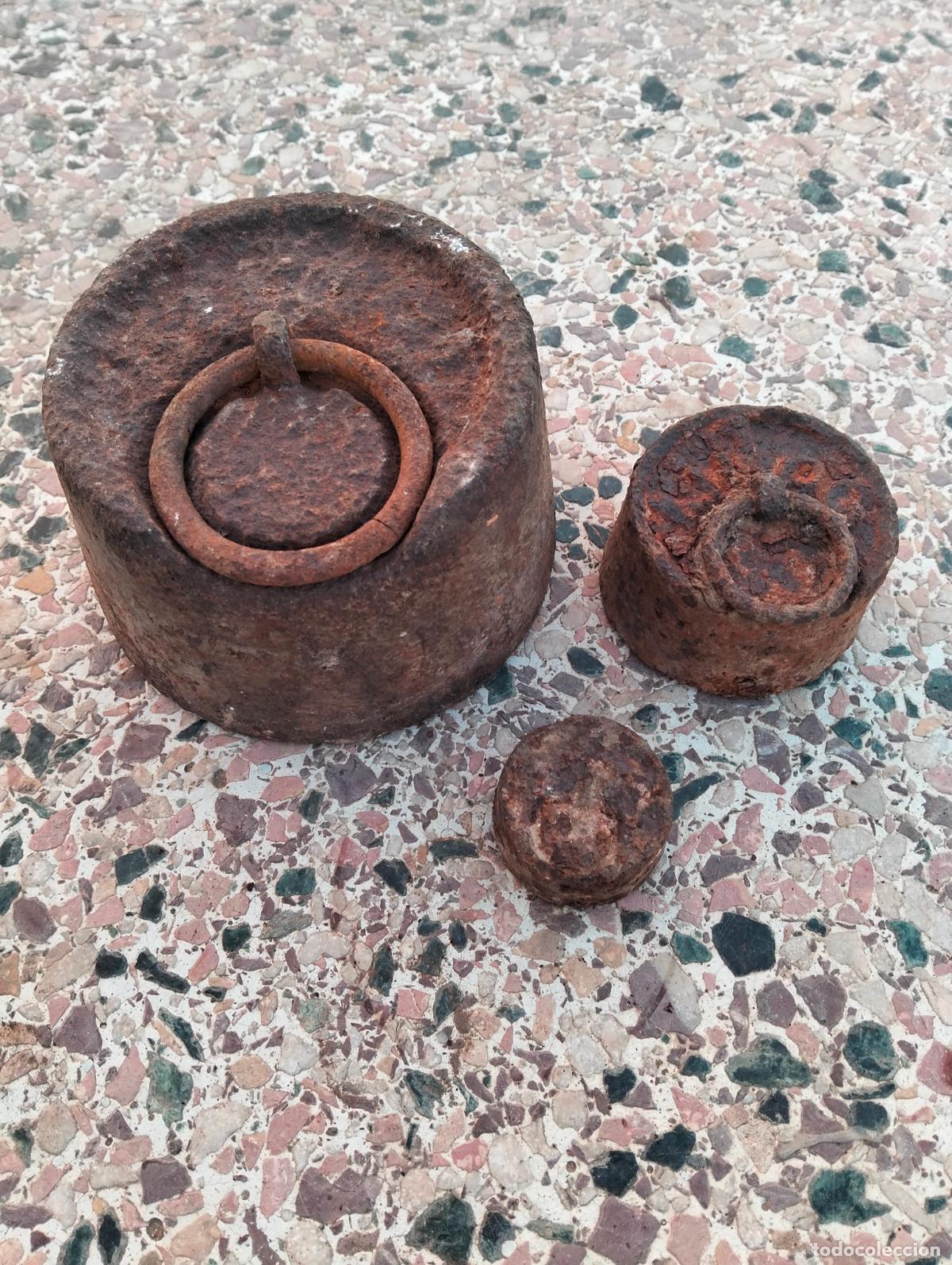 Antiquit&auml;ten: Lote pesas medidas de peso de hierro kilogramos quilos para balanza o b&aacute;scula a&ntilde;os 30-40