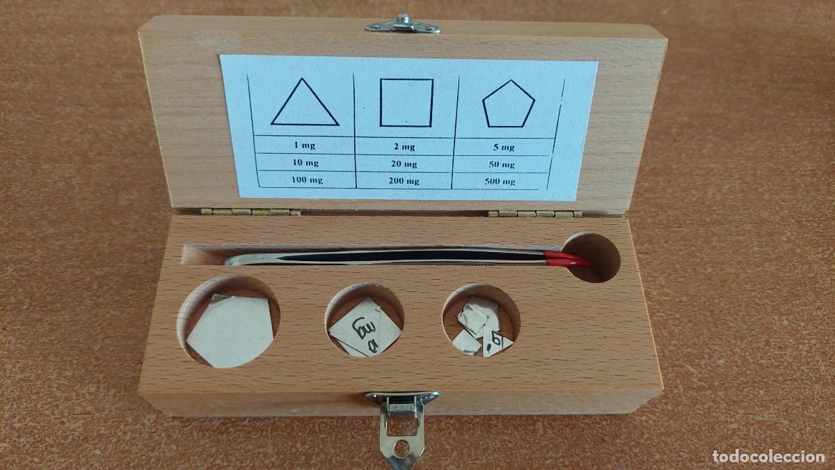 Antig&uuml;edades: Antiguo juego de pesas de balanza en miligramo