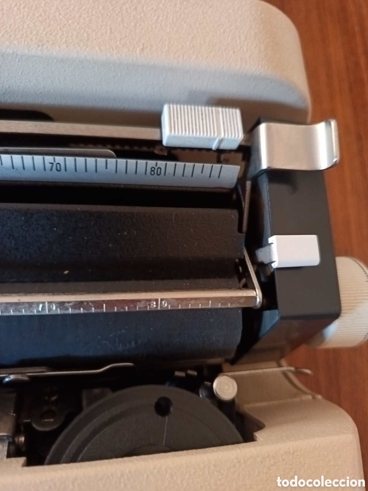Antig&uuml;edades: MAQUINA DE ESCRIBIR OLIVETTI LETERA 35 - Foto 7