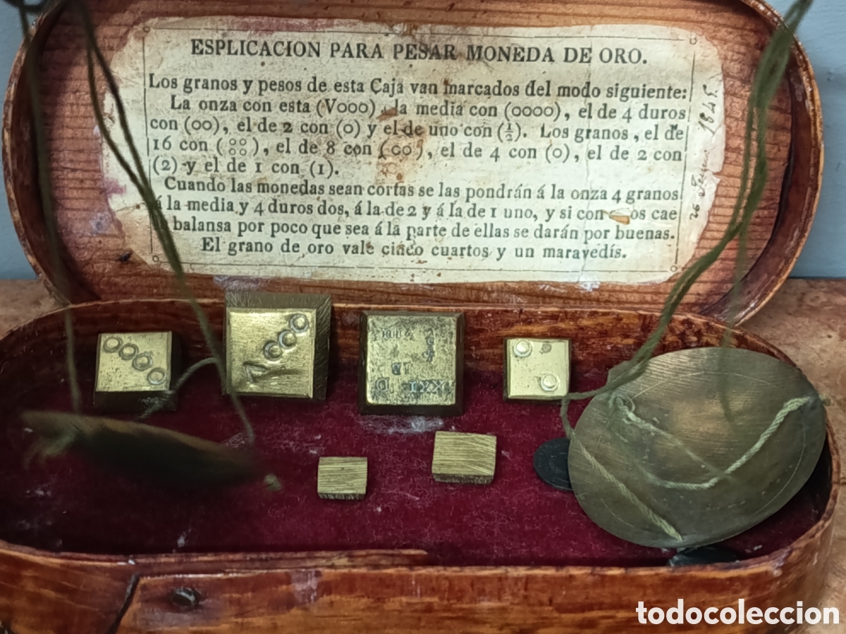 Antig&uuml;edades: ANTIGUA BALANZA FECHADA 1845 DEL SIGLO XIX PARA MONEDAS DE ORO CON SUS PESAS Y CAJA ORIGINAL