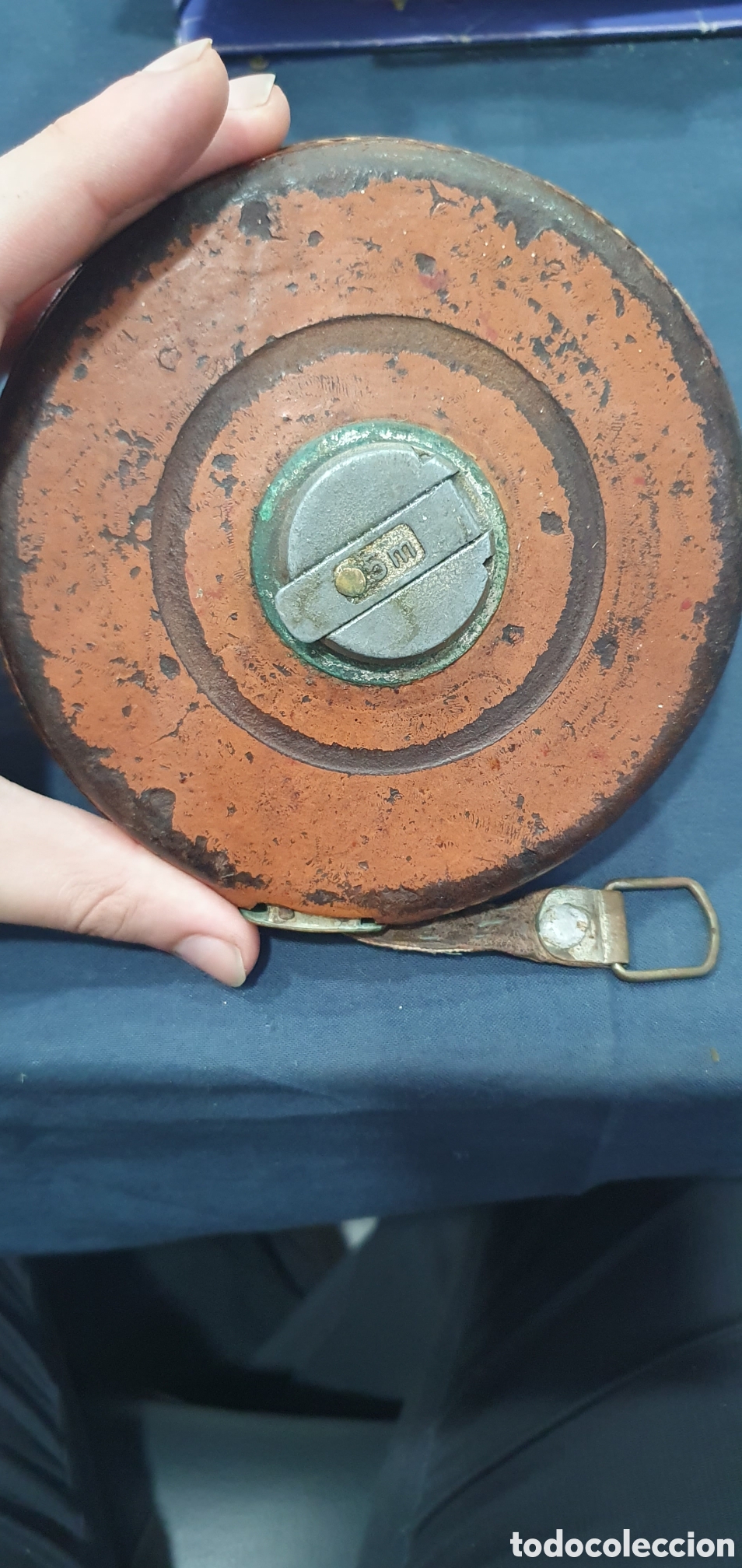 Antig&uuml;edades: Cinta de medir antigua. 5m. (L138)