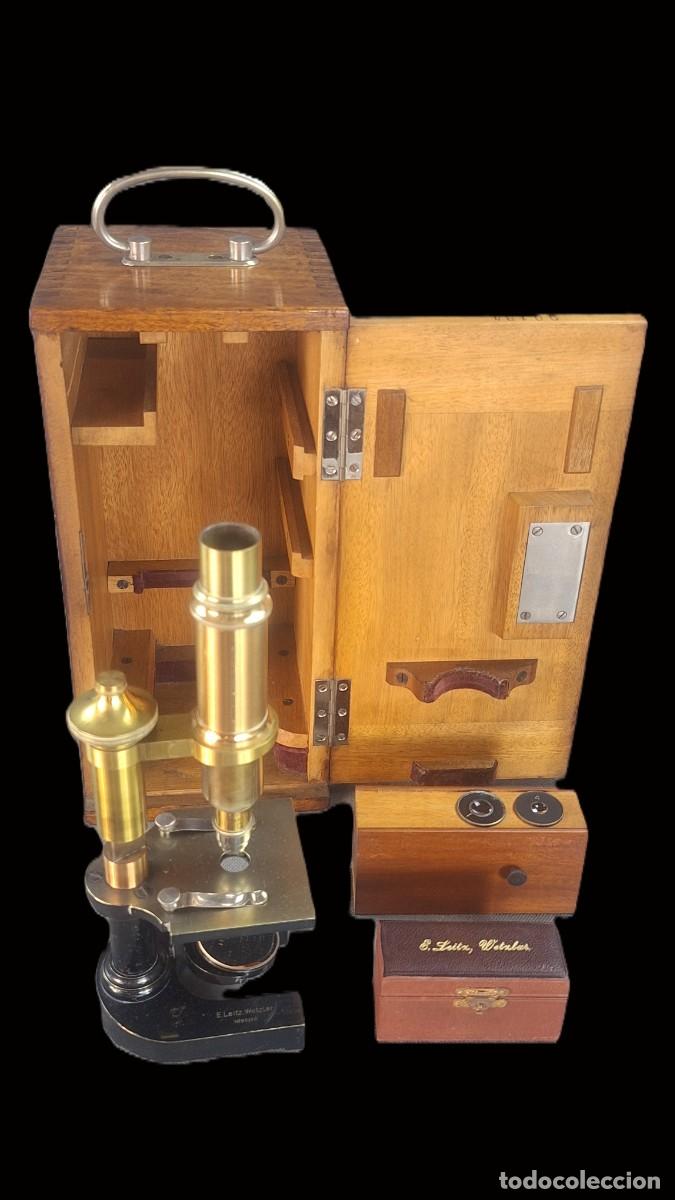 Antig&uuml;edades: Microscopio con caja. Ernst Leitz Wetzlar. Firmado y numerado. Alemania. Circa 1906. 32 x 14,5 x 15.