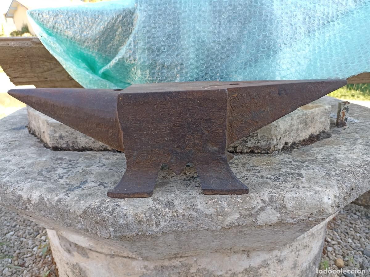 Antig&uuml;edades: Yunque antiguo de 25 kilos
