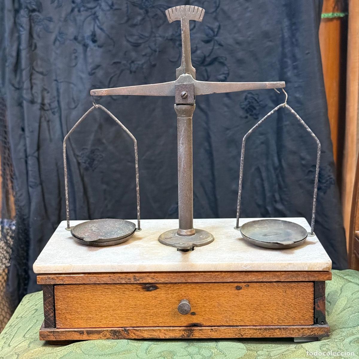 Antig&uuml;edades: Antigua Balanza de Laboratorio - Farmacia - Medicina