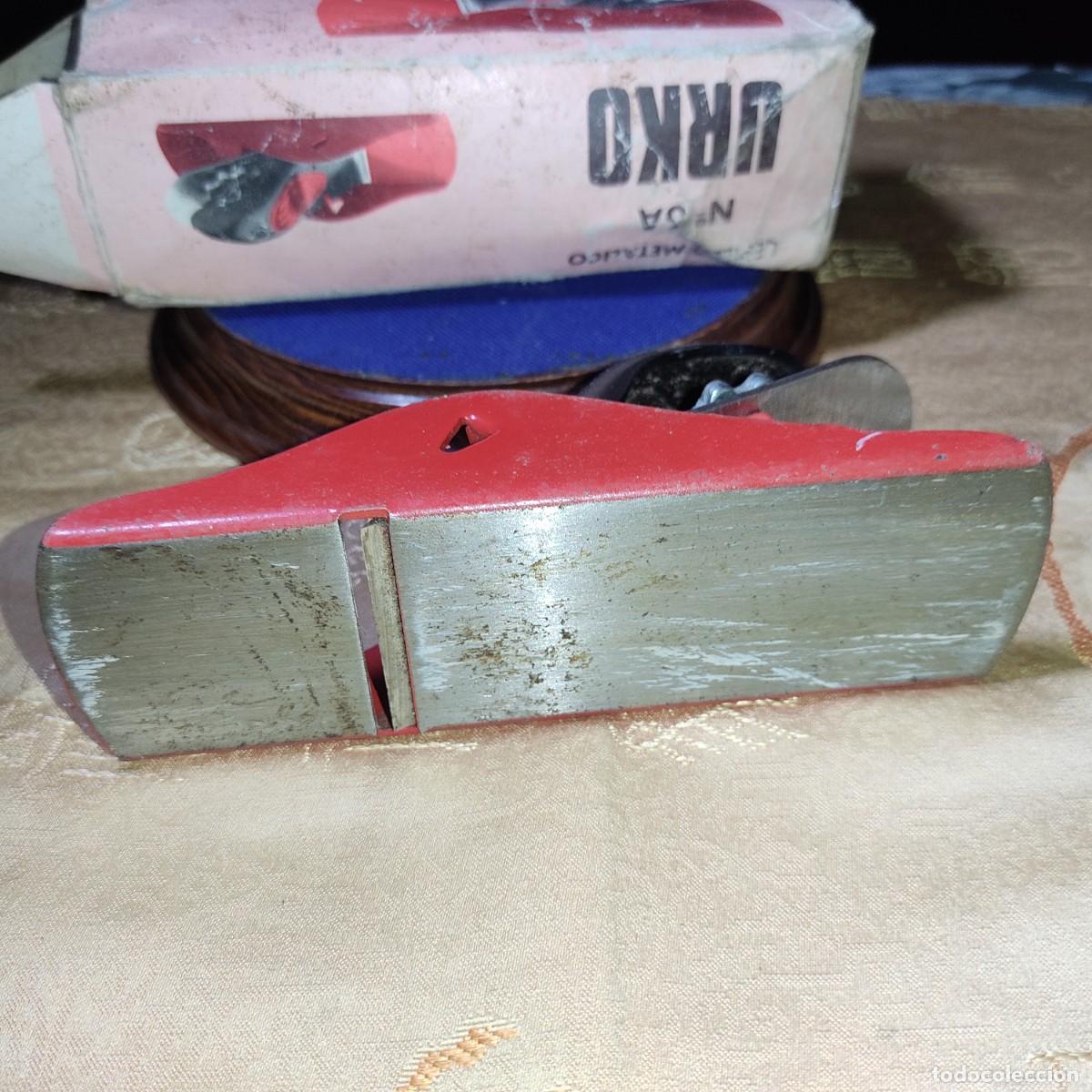 Antig&uuml;edades: Cepillo de carpintero Urko regulable. - Foto 3