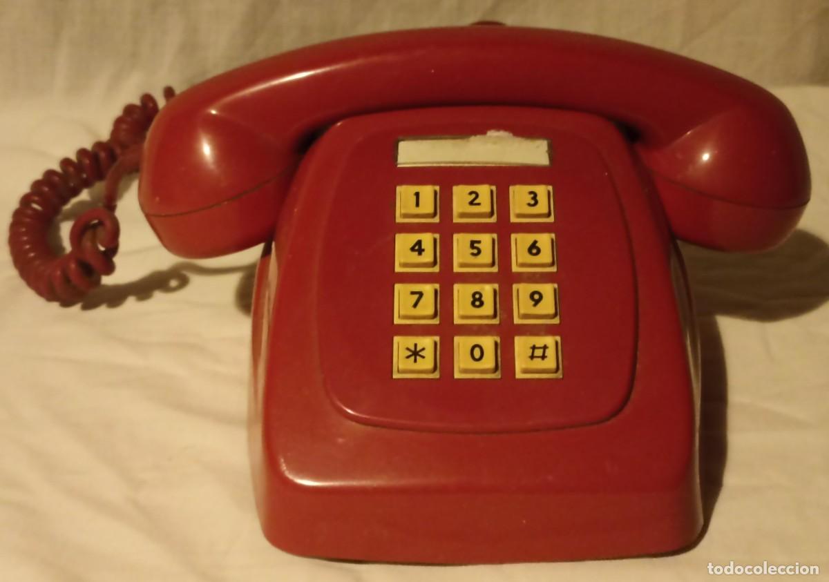 Phones: Tel&eacute;fono rojo, heraldo, citesa