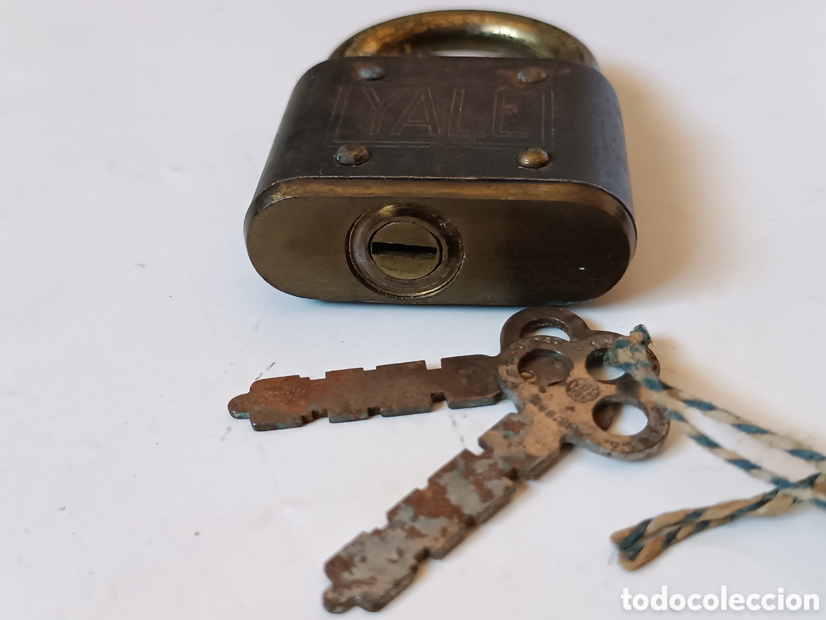 Antig&uuml;edades: Antiguo CANDADO Yale - Con dos llaves - FUNCIONA - Foto 7