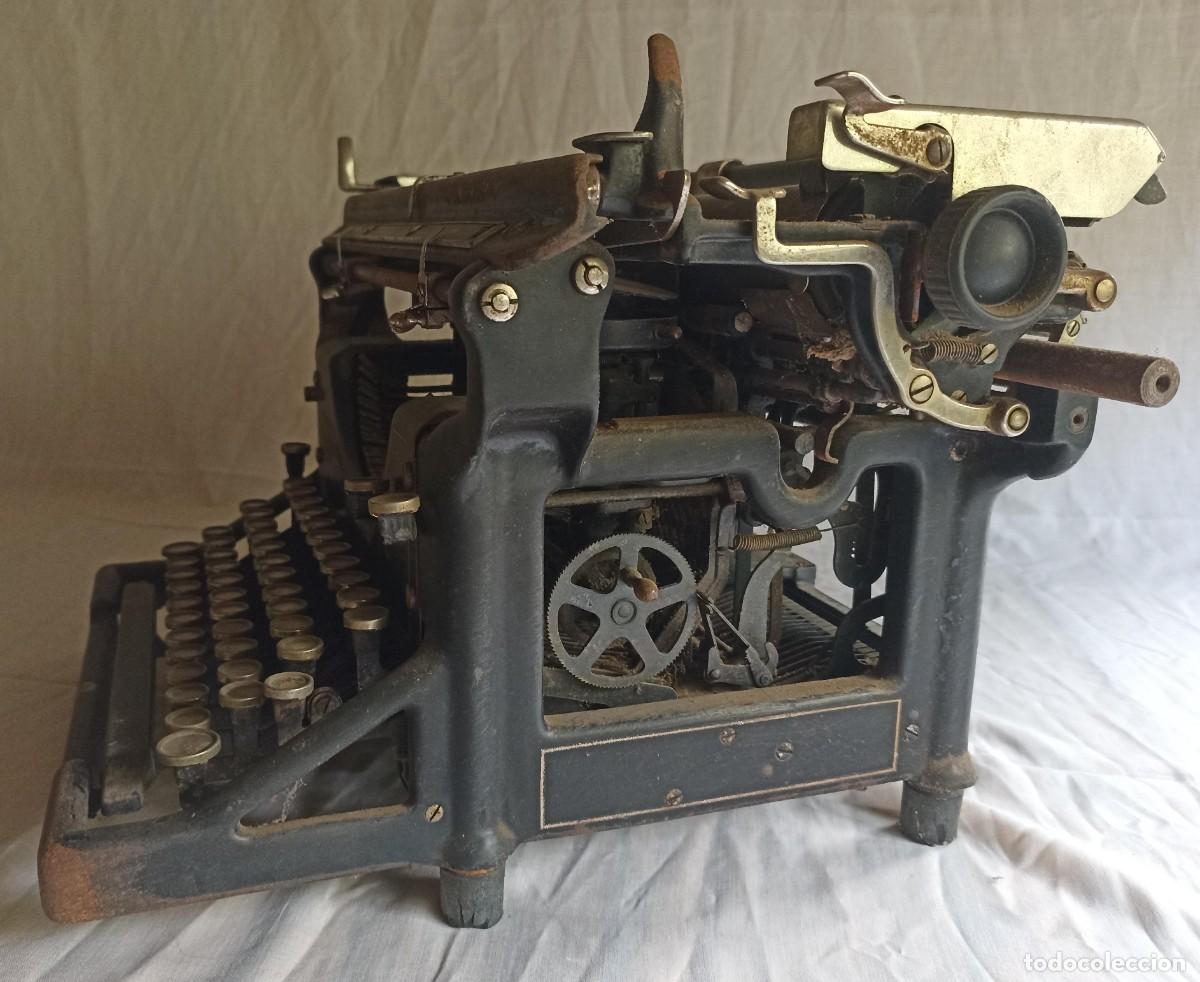 Antig&uuml;edades: M&aacute;quina de escribir Underwood - Foto 9