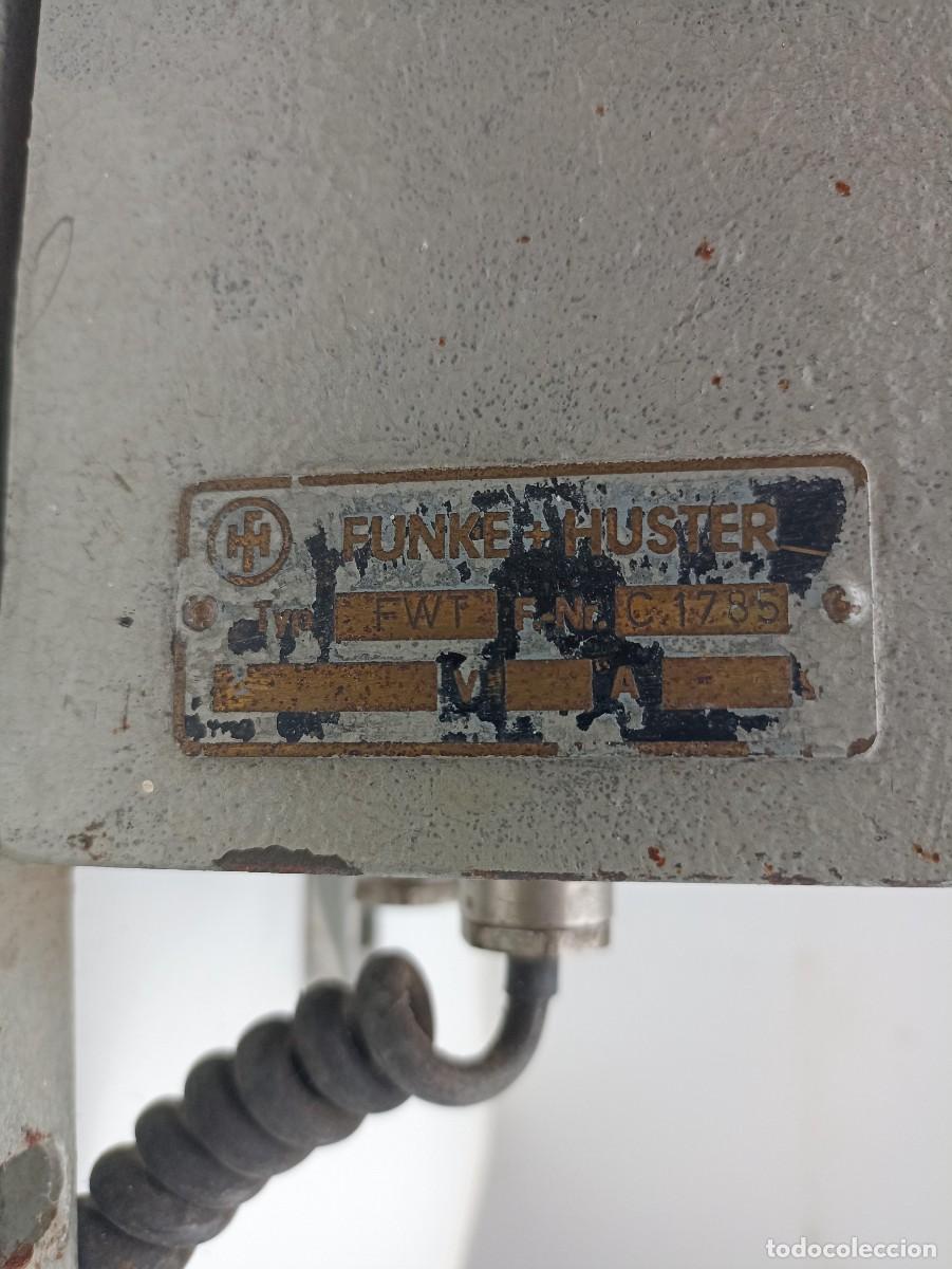 Tel&eacute;fonos: Viejo tel&eacute;fono de mina Funke + Huster - Foto 7